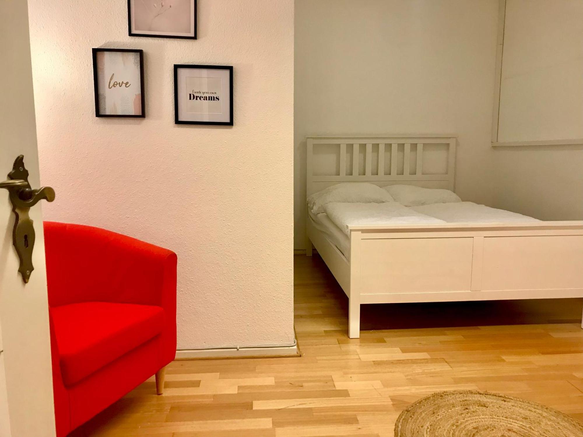 Relax Aachener Boardinghouse Budget Bagian luar foto