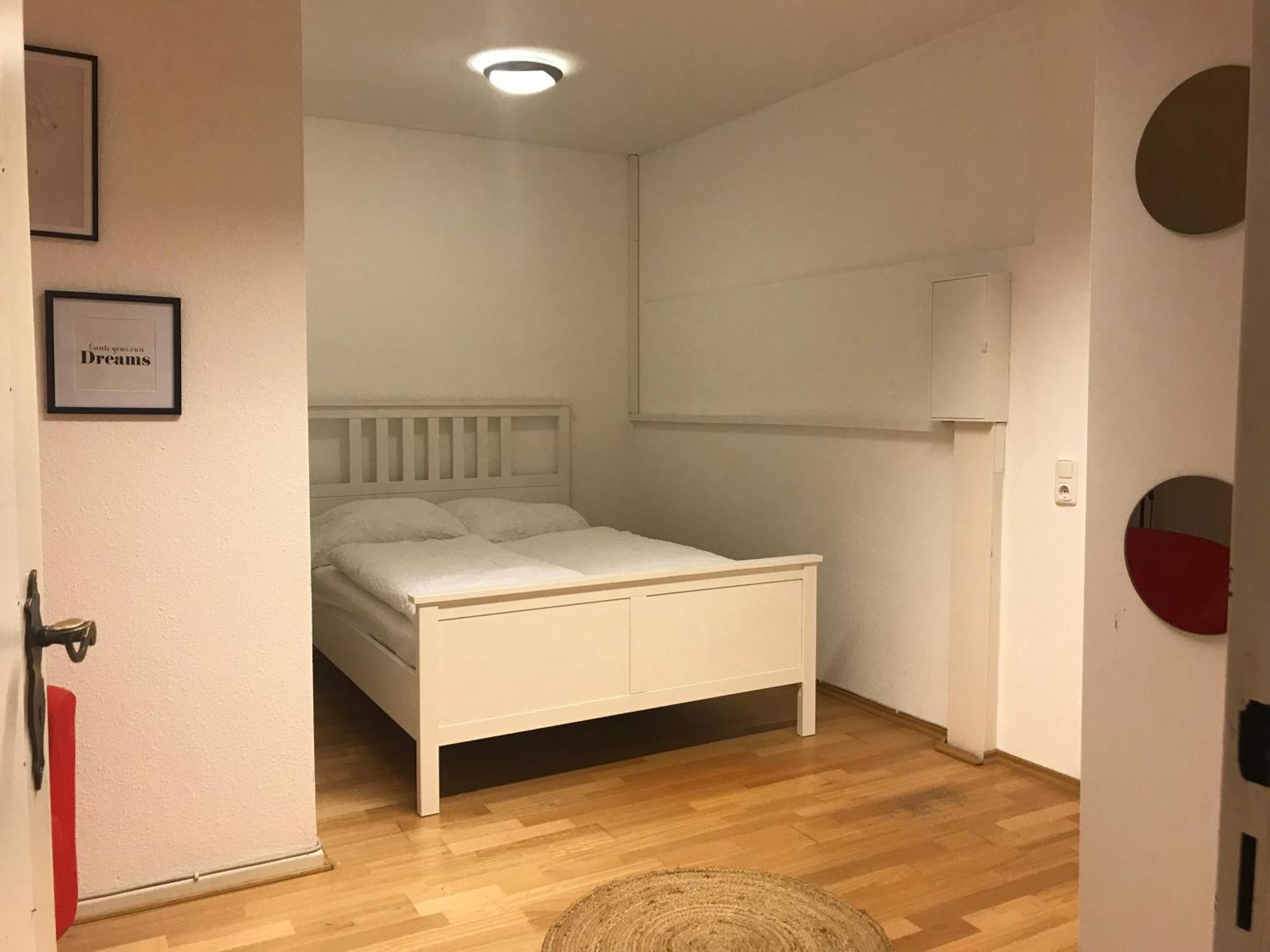 Relax Aachener Boardinghouse Budget Bagian luar foto